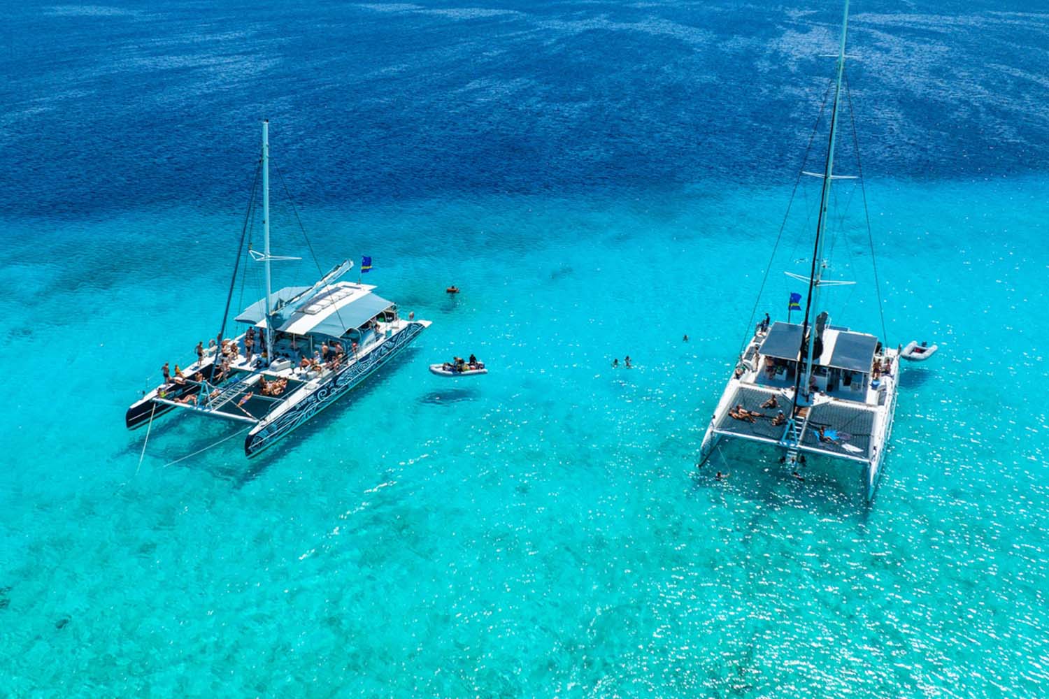 Klein Curacao grootste catamaran