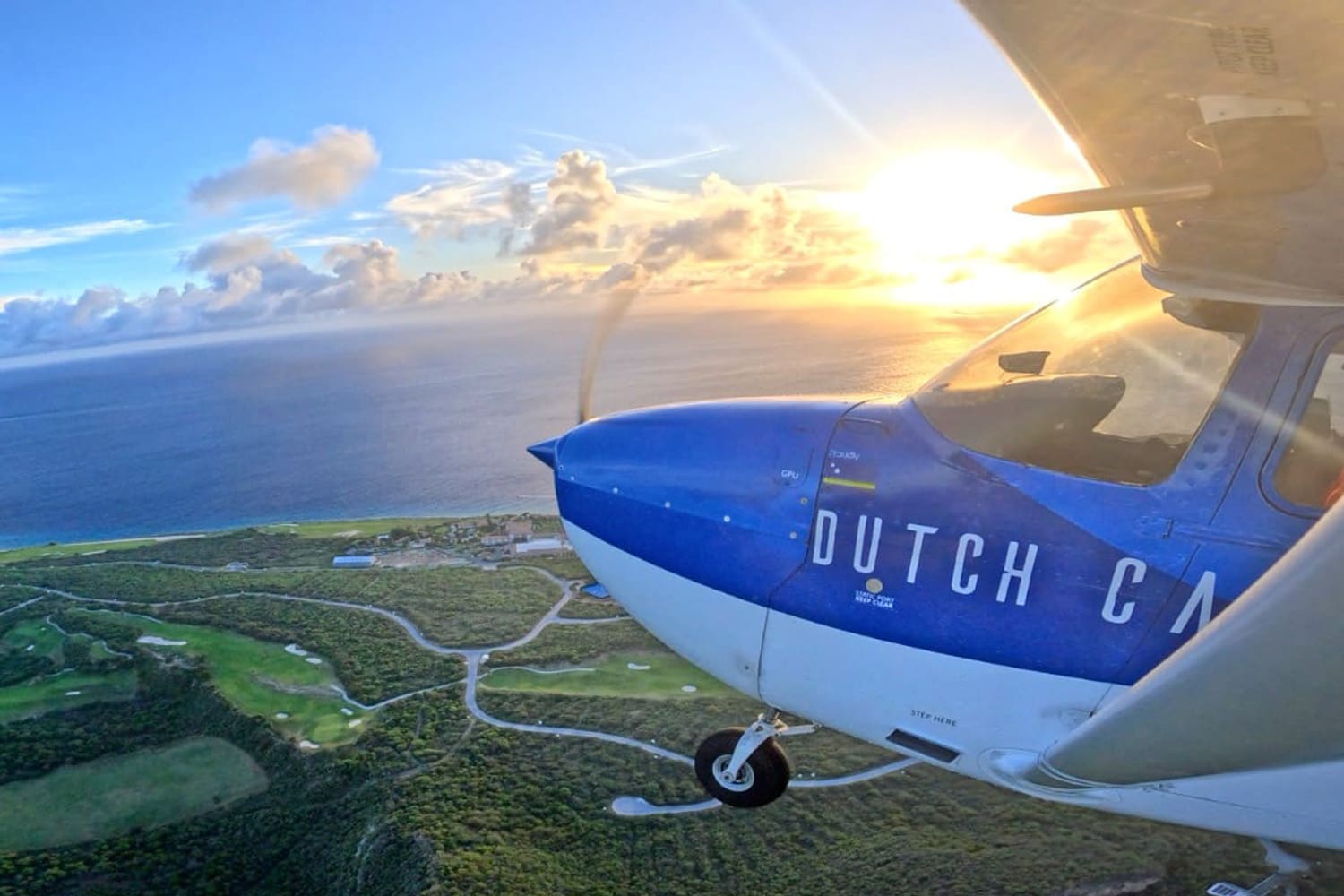 Sunset Rondvlucht Curacao